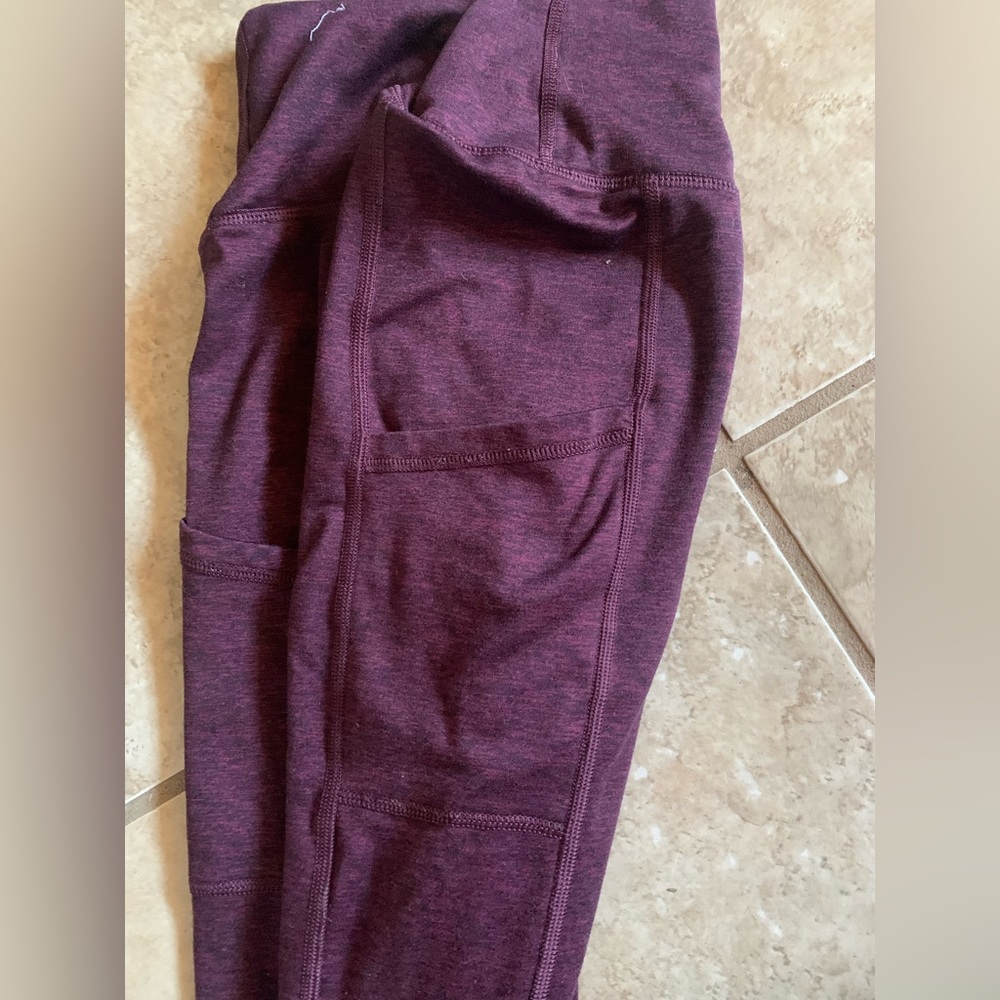 aeries leggings